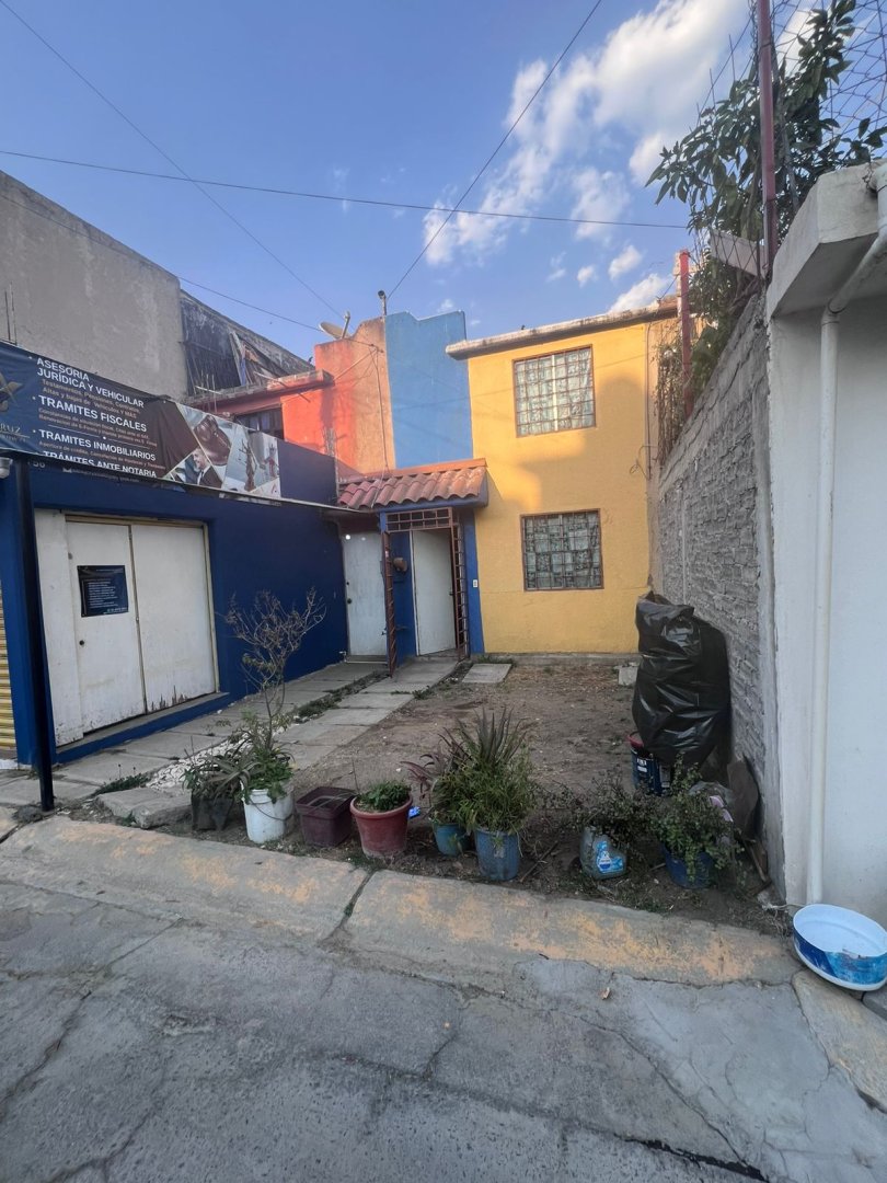 VENTA DE CASA EN 4 VIENTOS IXTAPALUCA